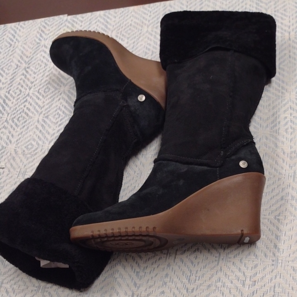 UGG Black Suede Winter Boots - Picture 6 of 13
